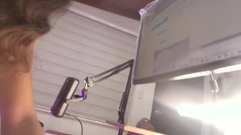 Snapshot of hazel_kataleya chatting on January 17, 7:27 pm kataleya online show from January 17, 7:27 pm