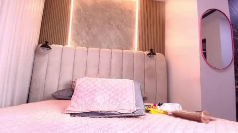 Snapshot of hazel_kataleya chatting on June 4, 7:20 pm kataleya online show from June 4, 7:20 pm