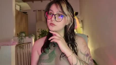 Hazel Brown online show from June 21, 2:03 am