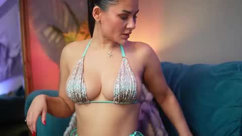  Hazel  online show from December 2, 6:36 pm