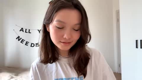 Kira online show from May 13, 11:40 am