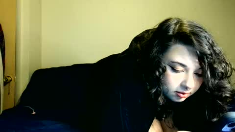 Snapshot of hazelplay444 chatting on November 14, 10:18 pm Hazel Play 444 online show from November 14, 10:18 pm