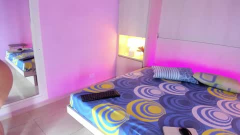 HAZEL  online show from November 23, 12:16 pm