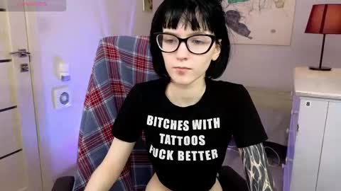 Snapshot of hazeltompson chatting on November 14, 8:40 pm hazeltompson online show from November 14, 8:40 pm