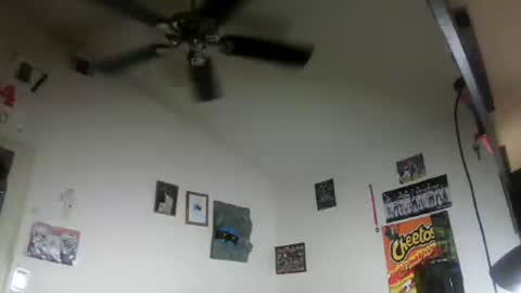 Snapshot of hbdj2164 chatting on January 15, 12:32 pm hbdj2164 online show from January 15, 12:32 pm