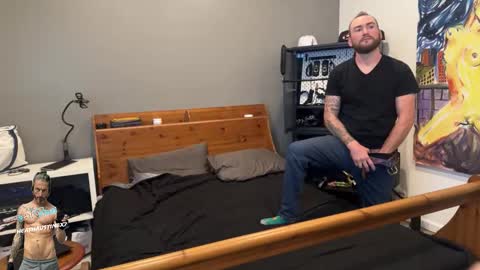 Snapshot of heathaustin8bi7 chatting on October 16, 4:57 am Heath Austin online show from October 16, 4:57 am