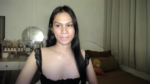 Snapshot of heather_bbyy chatting on November 6, 5:14 pm heather_bbyy online show from November 6, 5:14 pm