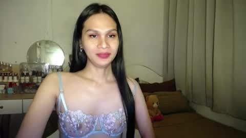 Snapshot of heather_bbyy chatting on November 18, 8:35 pm heather_bbyy online show from November 18, 8:35 pm