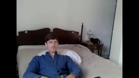 Snapshot of heatsignal chatting on February 21, 7:04 pm HeatSignal online show from February 21, 7:04 pm