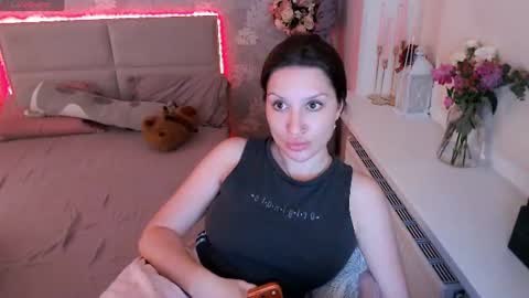 Heaven girl online show from June 20, 8:44 pm