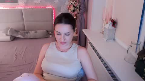 Heaven girl online show from July 2, 8:04 pm
