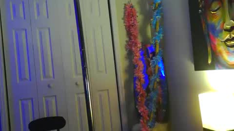 Snapshot of heavenllyy chatting on June 11, 2:44 am Heavenllyy online show from June 11, 2:44 am