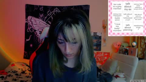 Snapshot of heavenlycreature chatting on April 20, 10:44 pm Diana online show from April 20, 10:44 pm