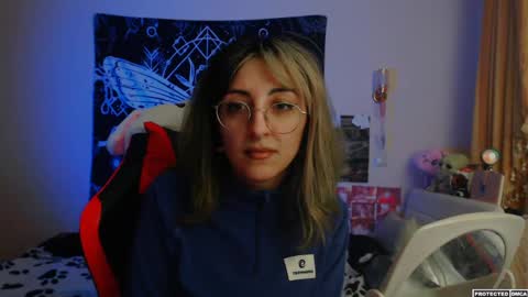 Snapshot of heavenlycreature chatting on April 30, 11:20 pm Diana online show from April 30, 11:20 pm
