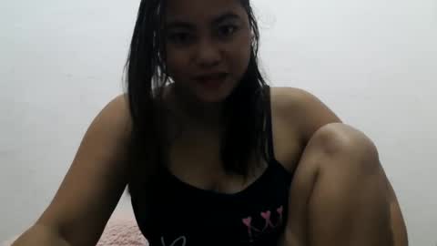 heavenlyeyes69 online show from November 15, 9:00 pm