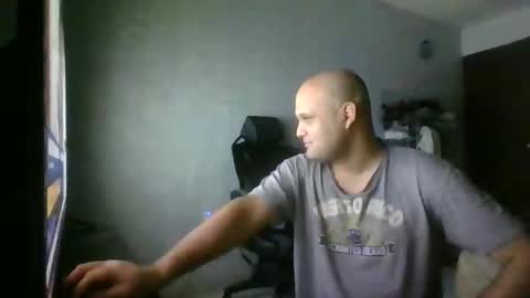 Heavy Rebell online show from December 25, 7:03 am