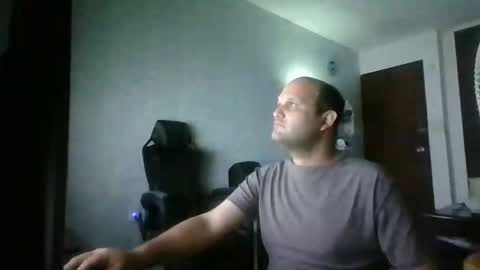 Snapshot of heavy_rebellxc chatting on May 15, 7:15 am Heavy Rebell online show from May 15, 7:15 am
