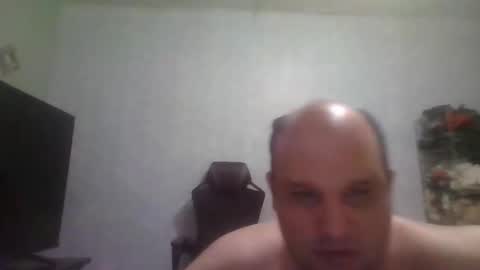 Snapshot of heavy_rebellxc chatting on May 17, 8:23 am Heavy Rebell online show from May 17, 8:23 am