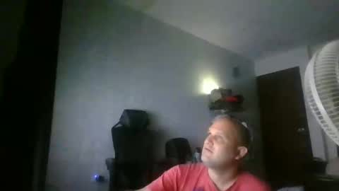 Snapshot of heavy_rebellxc chatting on May 25, 4:40 am Heavy Rebell online show from May 25, 4:40 am