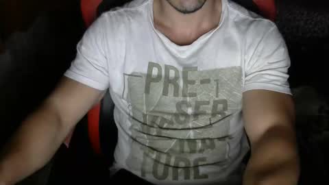 Snapshot of hebarsensei chatting on April 3, 4:05 pm hebarsensei online show from April 3, 4:05 pm