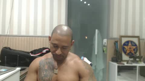 Snapshot of hebertgomes chatting on January 9, 2:43 am hebertgomes online show from January 9, 2:43 am