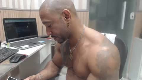 Snapshot of hebertgomes chatting on September 14, 10:20 pm hebertgomes online show from September 14, 10:20 pm