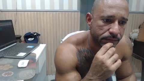 hebertgomes online show from July 1, 1:18 am