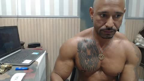 hebertgomes online show from July 16, 6:58 pm