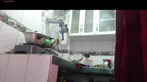 Snapshot of hecatedark122 chatting on July 19, 4:22 pm sofia online show from July 19, 4:22 pm
