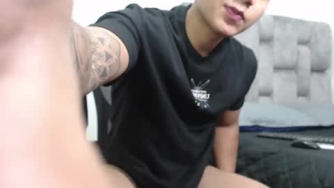 Snapshot of hector_18_ chatting on February 3, 6:28 pm  18 online show from February 3, 6:28 pm