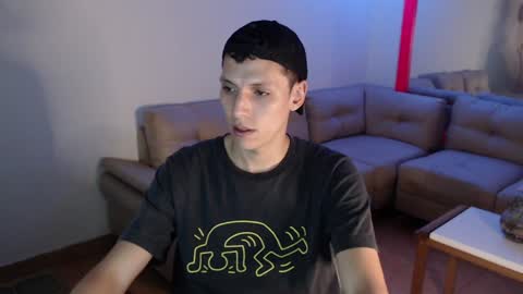 hefesto_69 online show from January 2, 11:27 pm