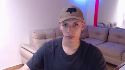 hefesto_69 online show from January 17, 8:11 pm