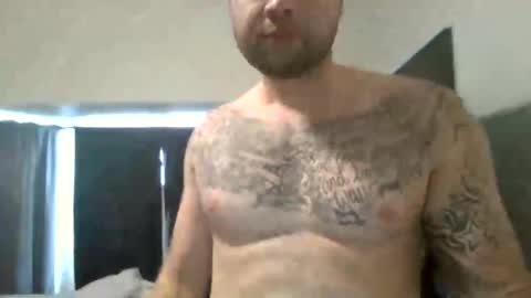 Snapshot of heffy56105232 chatting on December 18, 5:41 pm Magic Mike online show from December 18, 5:41 pm