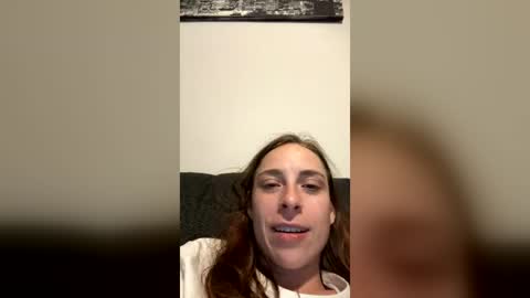 Snapshot of heidi_is_here_72 chatting on June 17, 12:35 am heidi_is_here_72 online show from June 17, 12:35 am