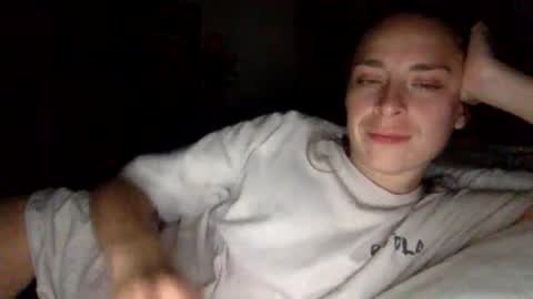 Snapshot of heidi_is_here_72 chatting on July 18, 8:29 am heidi_is_here_72 online show from July 18, 8:29 am
