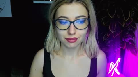 Snapshot of heidi_pleasure chatting on February 26, 10:47 am Heidi online show from February 26, 10:47 am