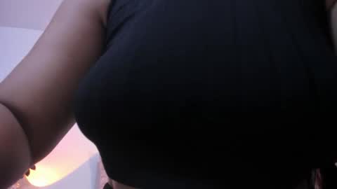 Anny Ferreiro online show from October 13, 10:10 pm