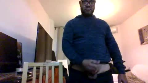 Snapshot of heistt chatting on November 26, 10:33 pm Heist Stein online show from November 26, 10:33 pm