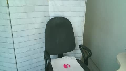 Helen online show from January 15, 5:23 am