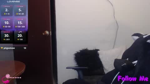 Snapshot of helena_olivet chatting on March 11, 7:03 am HELENA online show from March 11, 7:03 am