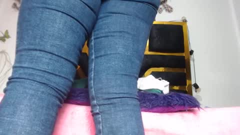 Snapshot of helenahotwet chatting on September 22, 7:05 pm helenahotwet online show from September 22, 7:05 pm