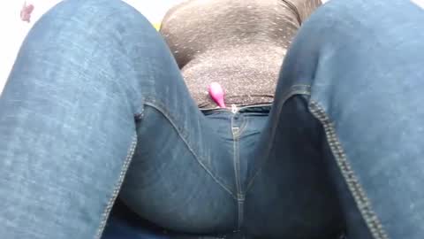 Snapshot of helenahotwet chatting on September 27, 1:49 pm helenahotwet online show from September 27, 1:49 pm