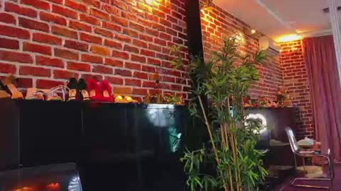 Helen online show from June 13, 5:38 am