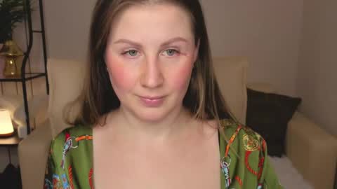 Helen online show from April 28, 8:41 am