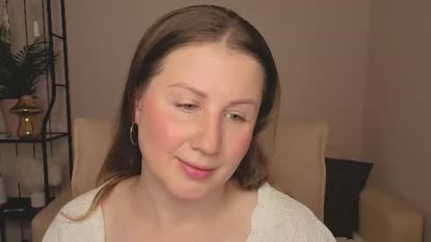 Helen online show from June 17, 2:25 am