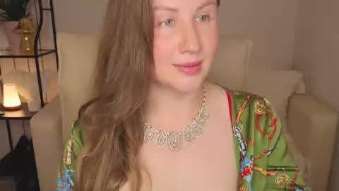 Helen online show from August 1, 2:33 am