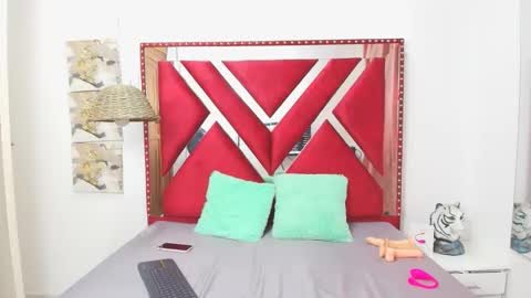 Helen Sommers online show from March 6, 6:59 pm