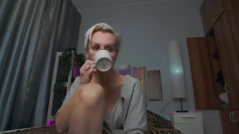 Helga online show from February 27, 2:21 am