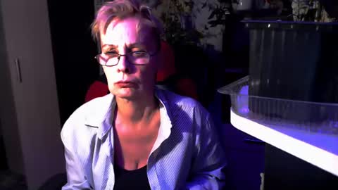Helga online show from June 15, 8:33 pm
