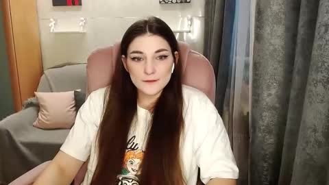 Snapshot of helgamun chatting on December 15, 8:18 am helgamun online show from December 15, 8:18 am